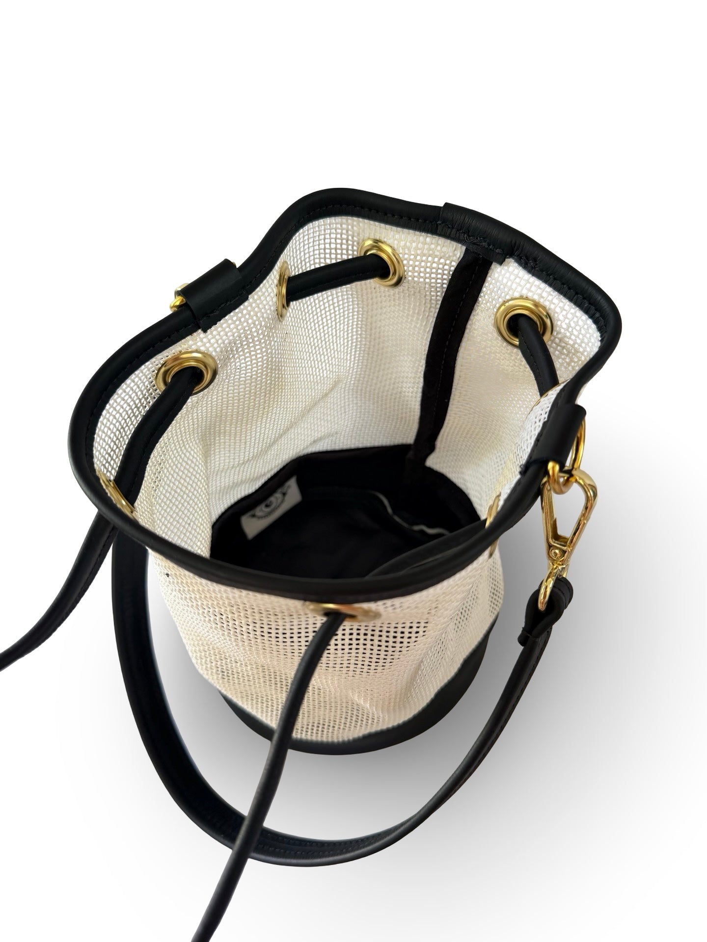Mini Needlepoint Leather Bucket Bag Self Finishing