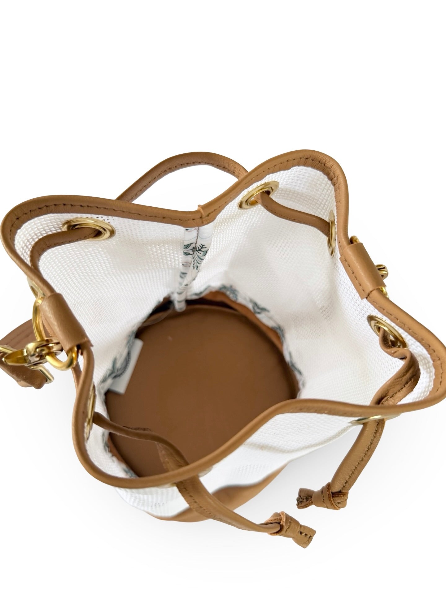 Mini Needlepoint Leather Bucket Bag Self Finishing