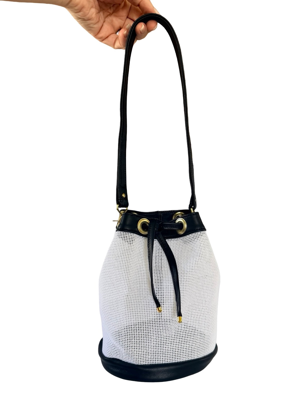 Mini Needlepoint Leather Bucket Bag Self Finishing